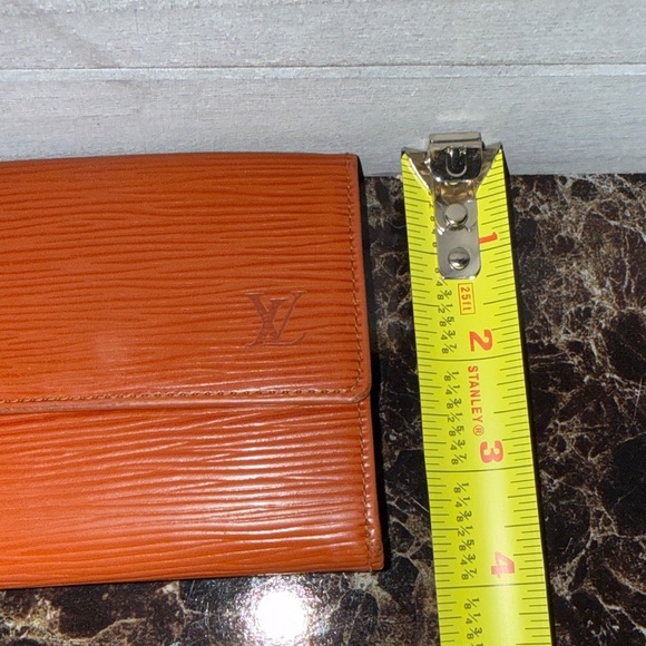 Louis Vuitton Epi Elise triple fold wallet - Picture 11 of 11
